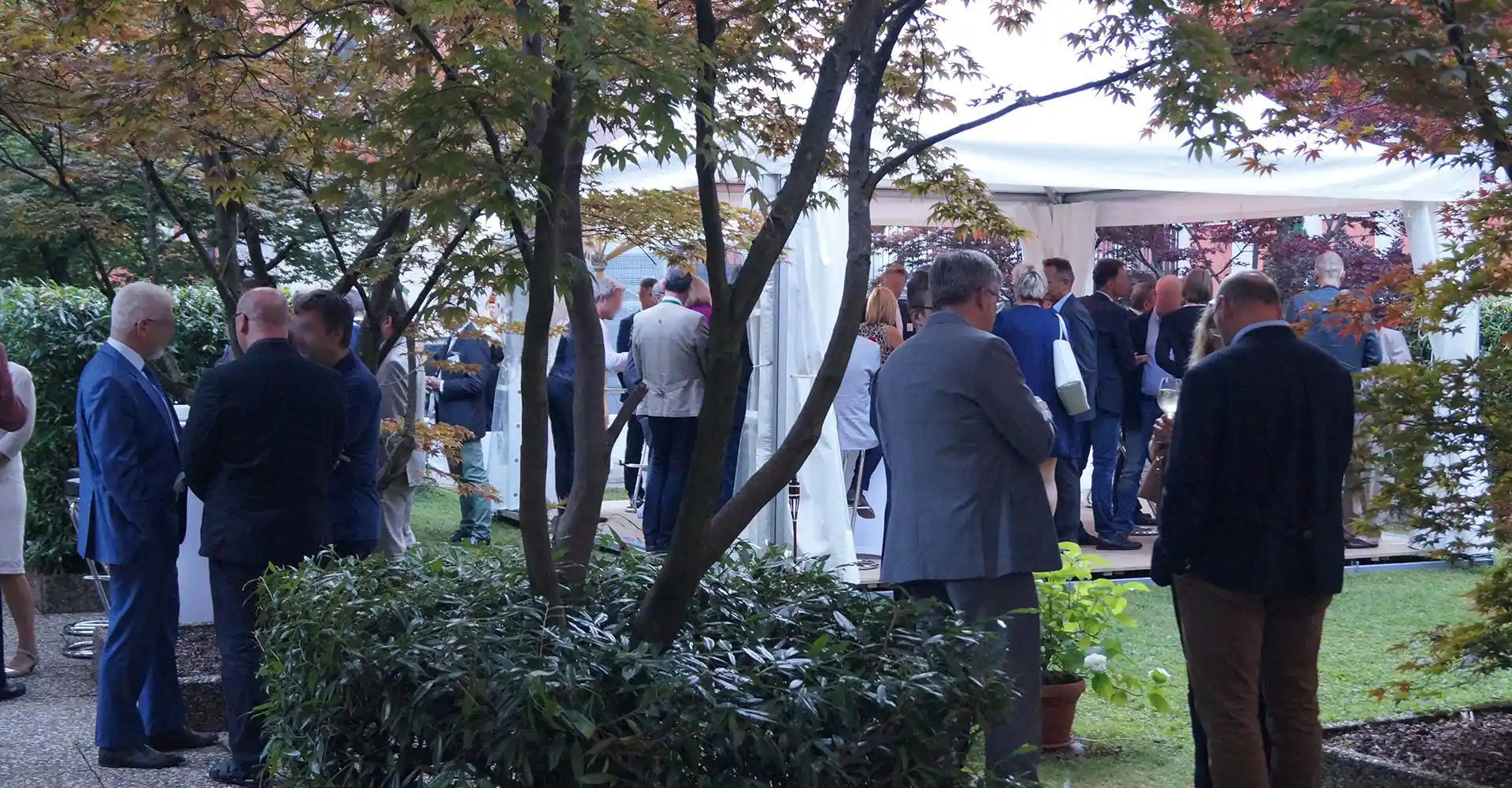 Sommerfest planen -Party mit Deiner Firma.