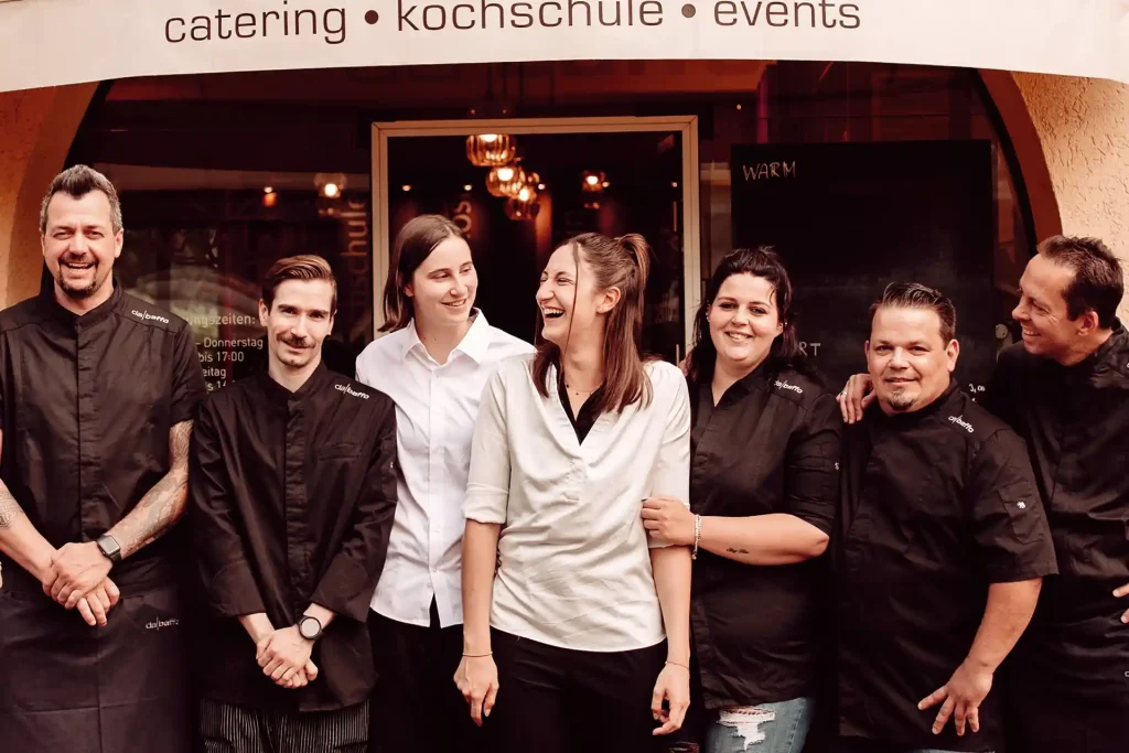 Das Da Baffo Team vor dem Laden.